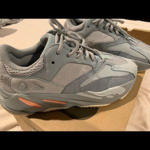 Yeezy Boost 700 ‘Inertia’